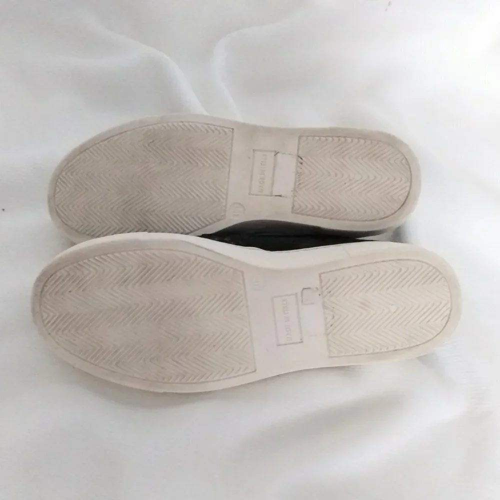 BCBG MaxAzria Dawson Suede leather platform loafer sneakers dark green 6